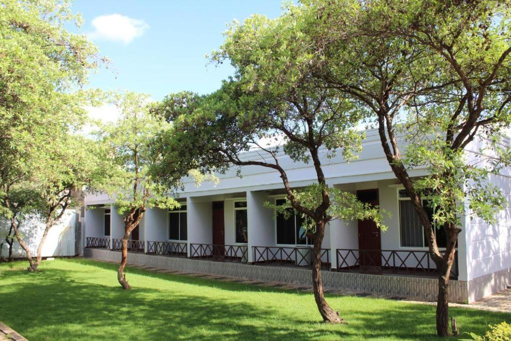 Royal Village Hotel Dodoma Kültér fotó