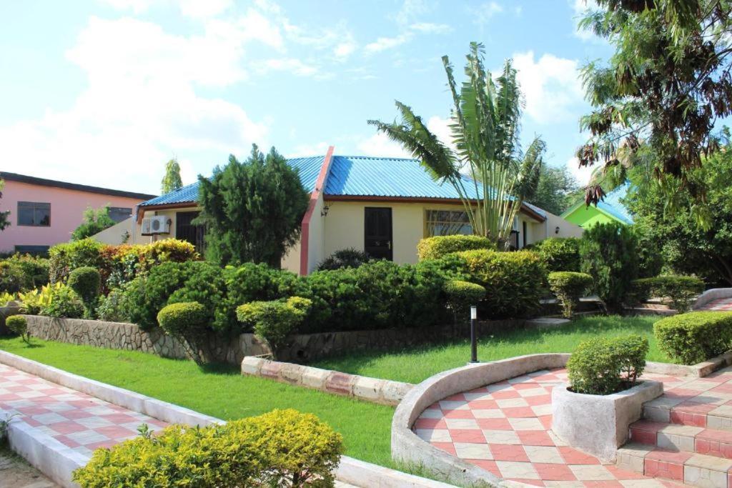 Royal Village Hotel Dodoma Kültér fotó
